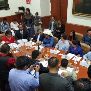 Aprueban en comisiones eliminar fuero en Jalisco