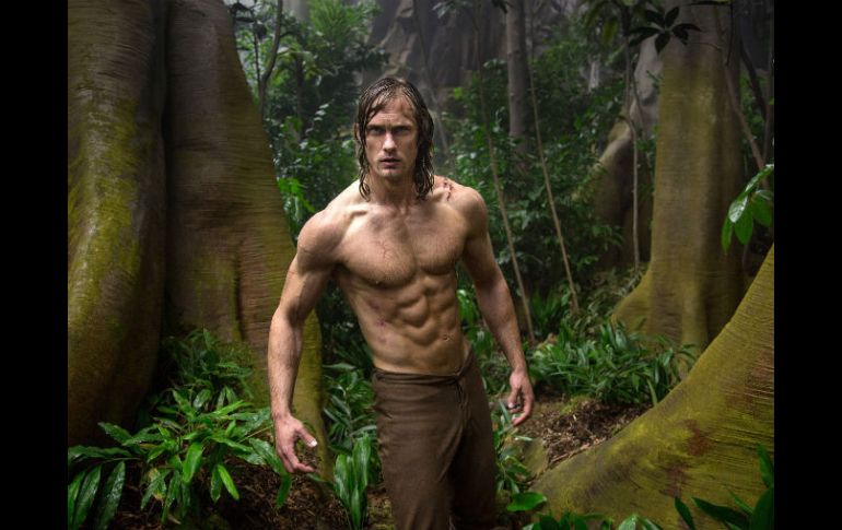 Alex Skarsgård pasó por un duro proceso consistente en dietas y rutinas de gimnasio para lograr tener un cuerpo de acero. ESPECIAL /