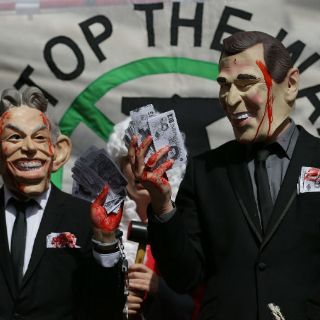 Tony Blair prometió apoyo incondicional a Bush para invadir Iraq