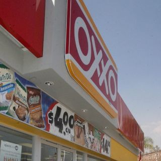Oxxo presenta su propia marca de gasolineras