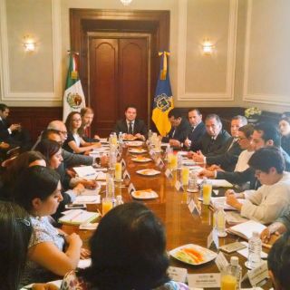 Acuerdan fortalecer alerta de género en Jalisco