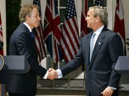 El ex mandatario estadounidense comenta que no hubo aliado más fuerte en la guerra contra Irak que Tony Blair. EFE / ARCHIVO
