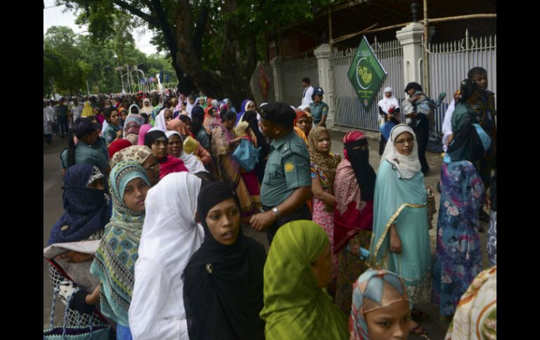 A pesar de que las medidas de seguridad se multiplicaron en este fin del Ramadán, los atentados siguen cobrando víctimas. AFP / STR