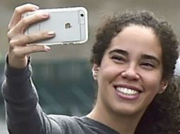 La aplicación traza un mapa topológico de la cara y la transforma en un patrón matemático. AFP / ARCHIVO