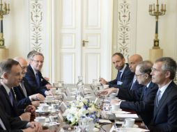 En la próxima cumbre de la OTAN esperan la participación de 18 presidentes, 21 jefes de Estado y 41 cancilleres. EFE / J. Turczyk