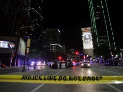 Además de los 11 agentes, un civil también resultó herido por el impacto de las balas. EFE / R. Lauer