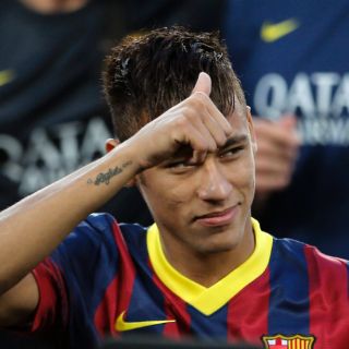 Juez archiva caso por transferencia de Neymar