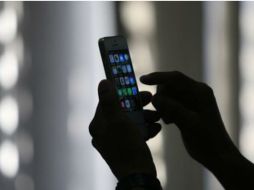 Desde 1996 compañías trabajaban en una tecnología inalámbrica que permitiera a los dispositivos comunicarse a en cortas distancias. NTX / ARCHIVO