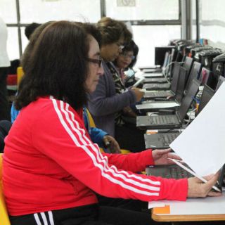 Asiste la mayoría de maestros veracruzanos a evaluación docente