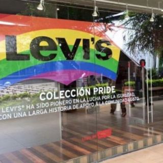 Niegan censura en Plaza comercial