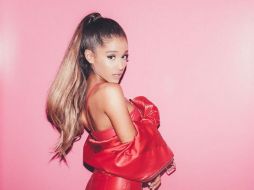 Ariana Grande recibe respuesta de Kerry Butler en Twitter, le dice que es perfecta para el papel. TWITTER / @ArianaGrande