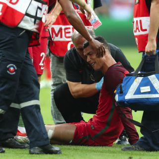 Cristiano Ronaldo abandona final de Euro por lesión
