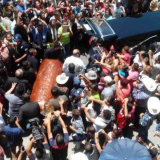 Agradecen muestras de apoyo en despedida de Lupe Tijerina