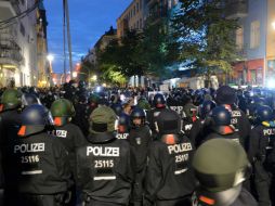 Unos mil 800 agentes fueron convocados para vigilar las protestas. AFP / M. Gambarini