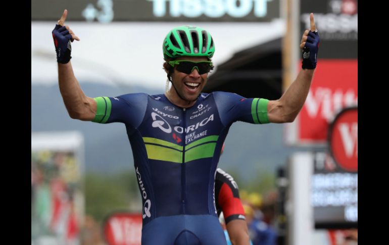 El ciclista del Orica superó en el ''mini sprint'' al eslovaco Peter Sagan y al noruego Edvald Boasson Hagen. AFP / K. Tribouillard
