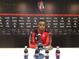 ''Este club es muy grande y me emocioné mucho cuando llegó la oportunidad'', dijo el colombiano en rueda de prensa. TWITTER / @atlasfc