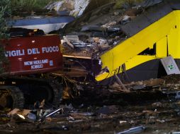 El choque de trenes en el sur de Italia dejó al menos 27 muertos. AFP / M. Laporta