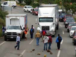 La Policía Federal solicita a los automovilistas que atiendan las indicaciones viales. SUN / ARCHIVO