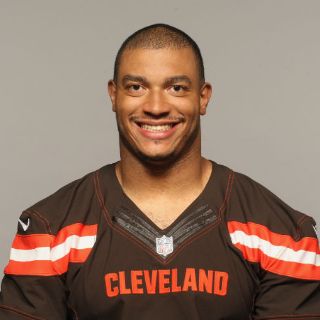 Por lesión, Desmond Bryant perdería temporada 2016 de NFL
