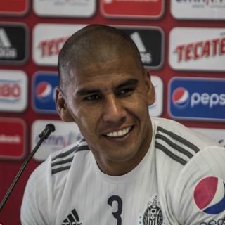 No soy símbolo del Guadalajara: Carlos Salcido