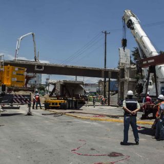 En el limbo, reubicación del puente de Fernando González Gortázar