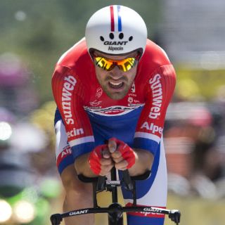 Tom Dumoulin domina la etapa 13 del Tour de Francia