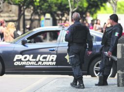 Los policías tienen largas jornadas de trabajo, poco tiempo de recuperación y llegan a vivir experiencias difíciles. EL INFORMADOR / F. Atilano