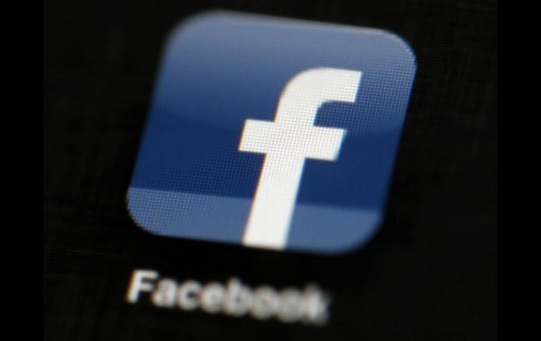 'Desde Facebook se actúa demasiado poco y demasiado lento para borrar esos mensajes', dice el político. AP / ARCHIVO