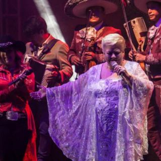 Paquita la del Barrio y Alicia Villareal, juntas contra los hombres
