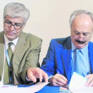 Zapopan y LAMAR firman convenio en materia de salud