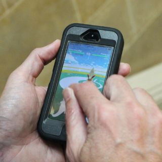 Retrasan salida de Pokémon Go en Francia por atentados