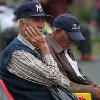 Pocos mexicanos reciben beneficios pensionarios