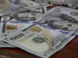 El tipo de cambio para solventar obligaciones denominadas en moneda extranjera es de 18.4879 pesos. EL INFORMADOR / ARCHIVO