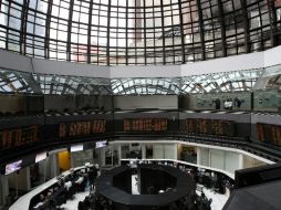 El IPC sube 247.82 enteros más respecto al nivel previo, lo que lo lleva a su tercer récord de forma consecutiva. EFE / ARCHIVO