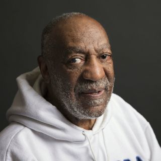 Juez desecha partes de demanda de Cosby