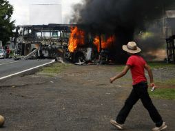 Los hechos ocurrieron tras el desalojo de estudiantes y simpatizantes de la CNTE. AFP / E. Castro