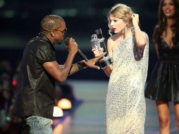 Kanye West confirma que sí comento a Taylor que la mencionaría en su tema 'Famous'. ESPECIAL / www.mtv.com