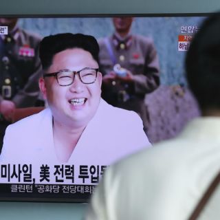 Norcorea simula ataque contra posiciones de Corea del Sur