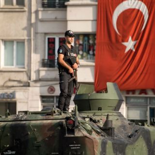 Kerry niega contacto de EU con clérigo islamista Gülen