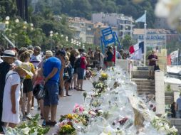 El atentado en el Paseo de los Ingleses de Niza dejó al menos 84 muertos. EFE / O. Anrigo