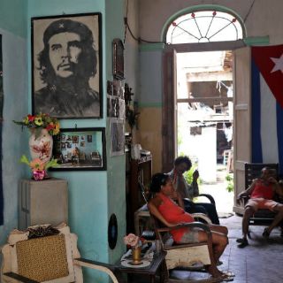 Cuba exige a Estados Unidos poner fin al bloqueo