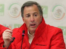 José Antonio Meade sostuvo una reunión privada con senadores de la Comisión de Desarrollo Social. SUN / L. Godínez