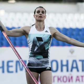 Yelena Isinbayeva se retiraría tras exclusión de Río