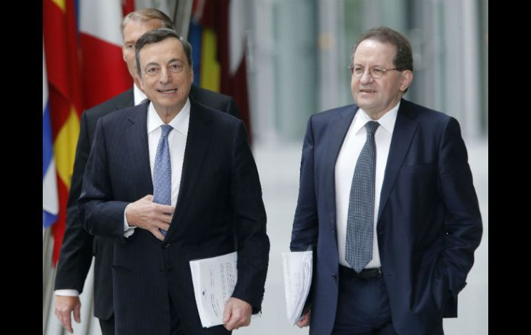 El Consejo del Banco Central Europeo decide este jueves mantener inalterables las tasas de interés en su mínimo histórico. AP / M. Probst