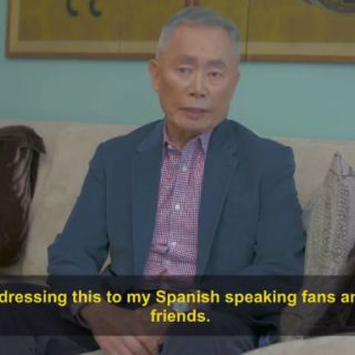 George Takei pide en español votar contra Trump