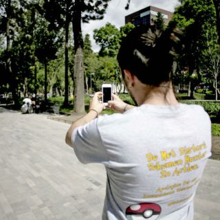 Detienen a dos canadienses que cruzaron a EU jugando Pokémon GO