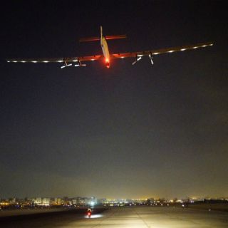 Solar Impulse 2 sale de Egipto para cubrir la última etapa