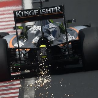 Frustan el Top 10 para 'Checo' Pérez en Hungría