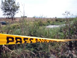 Elementos de Protección Civil y Bomberos de Tlajomulco acudieron a la avenida Valle Dorado y calle Javier Mina para atender el reporte. EL INFORMADOR / ARCHIVO