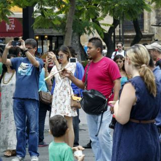 Ambulantes regresan a la Plaza de la Liberación